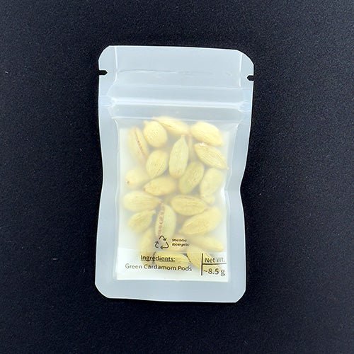 Green Cardamom Pods, Whole, Organic - Bebe Size
